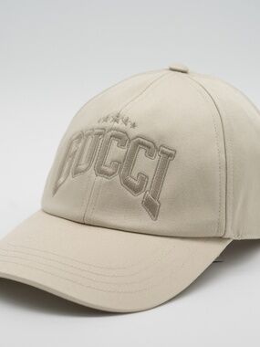 size M Gucci White Logo Embroidered Cotton Baseball Cap Hat Cream Beige
